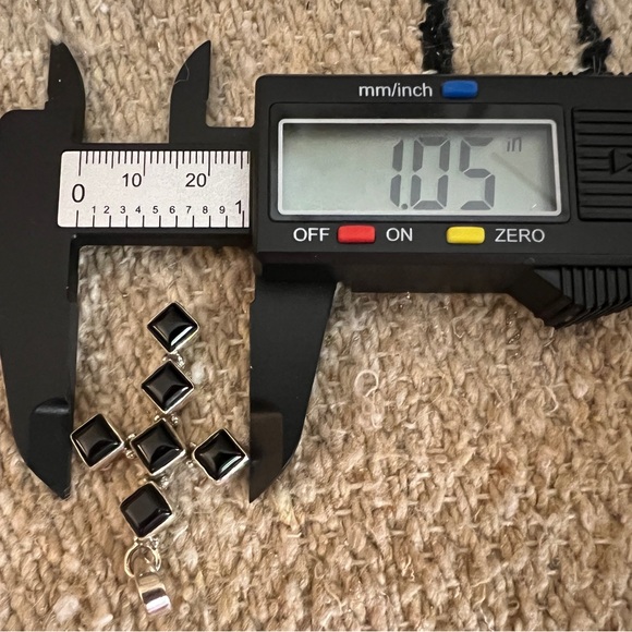 ❤️ Black Onyx Cross Sterling Southwestern Navajo Six Stone 1.84”L Pendant 4.9G - Picture 14 of 14